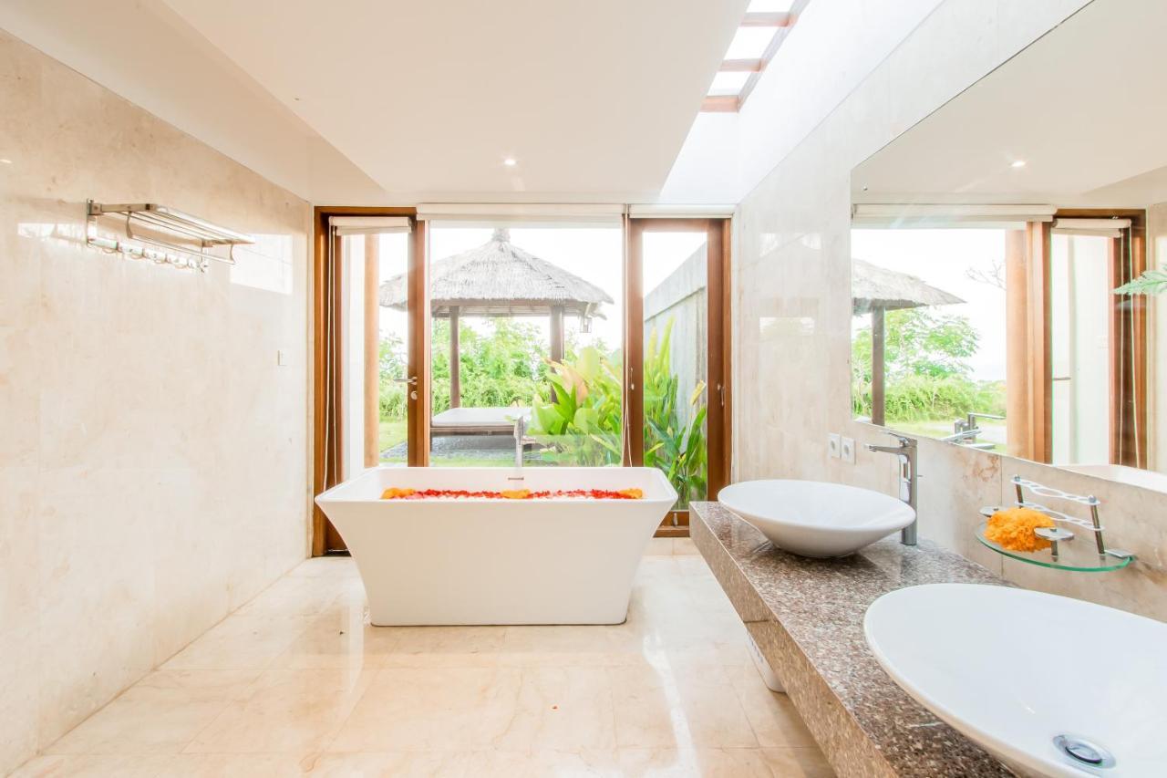 Villa Vivo E By Bali Prime Hospitality Ungasan  Ngoại thất bức ảnh